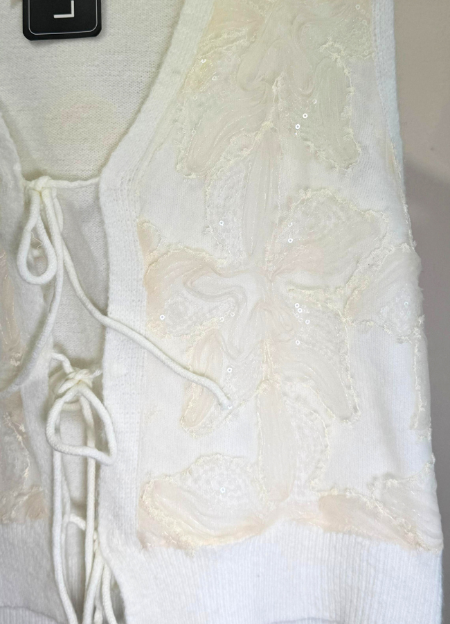 Chaleco encaje Flores Beige