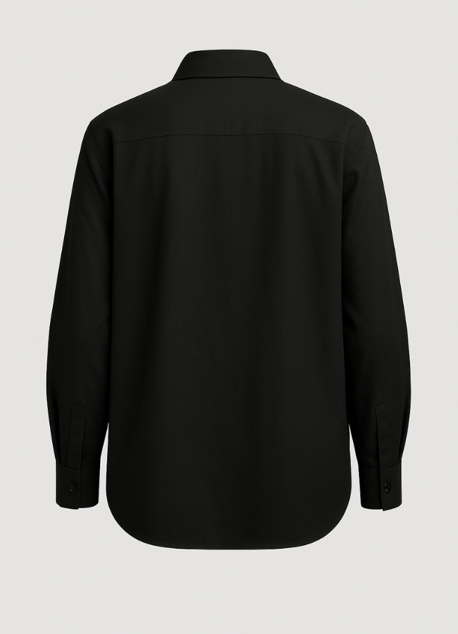 Camisa Black botón dorado